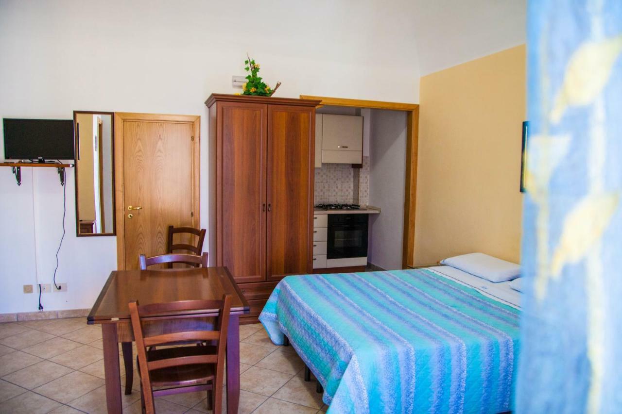Bed & Breakfast Il Castellino Santo Stefano di Camastra Ngoại thất bức ảnh