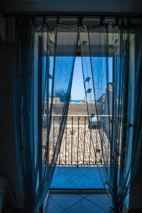 Bed & Breakfast Il Castellino Santo Stefano di Camastra Ngoại thất bức ảnh