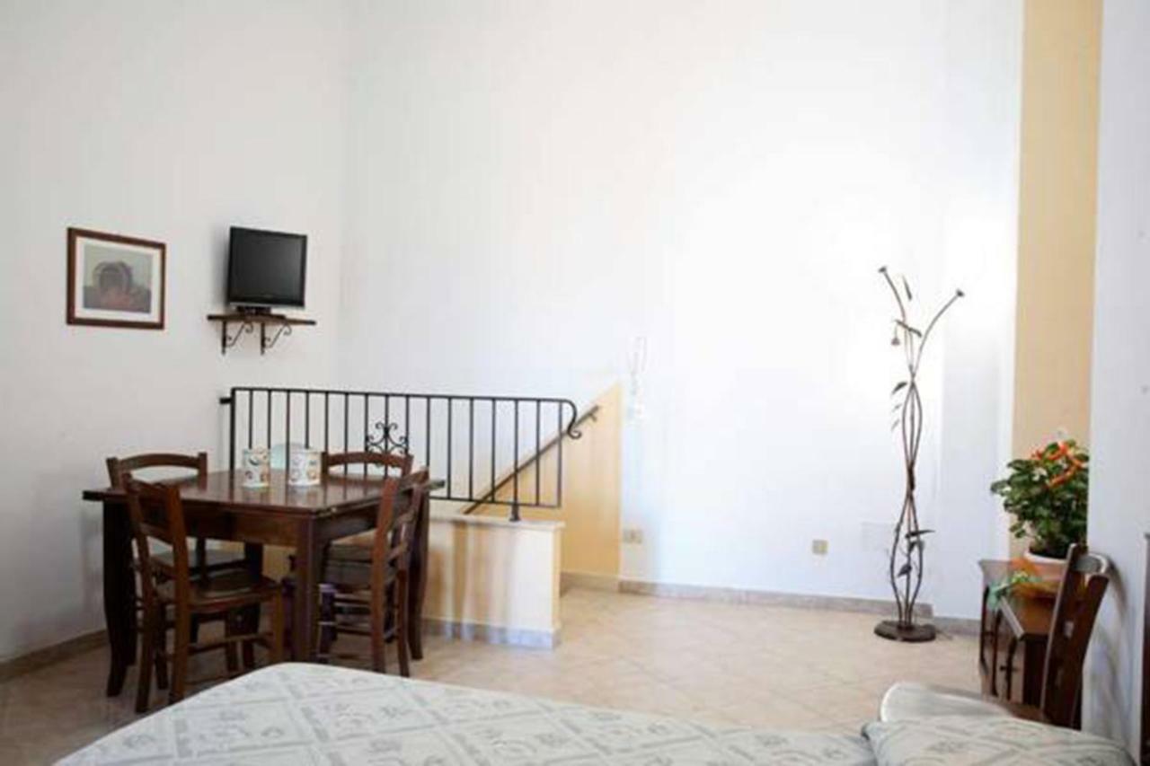 Bed & Breakfast Il Castellino Santo Stefano di Camastra Ngoại thất bức ảnh